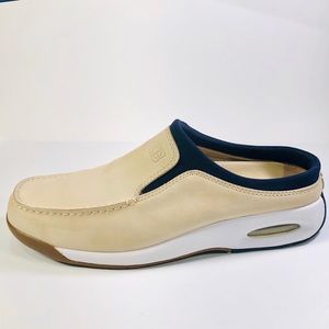 Cole Haan Air Leather Driver Loafer 9.5M Moc Toe